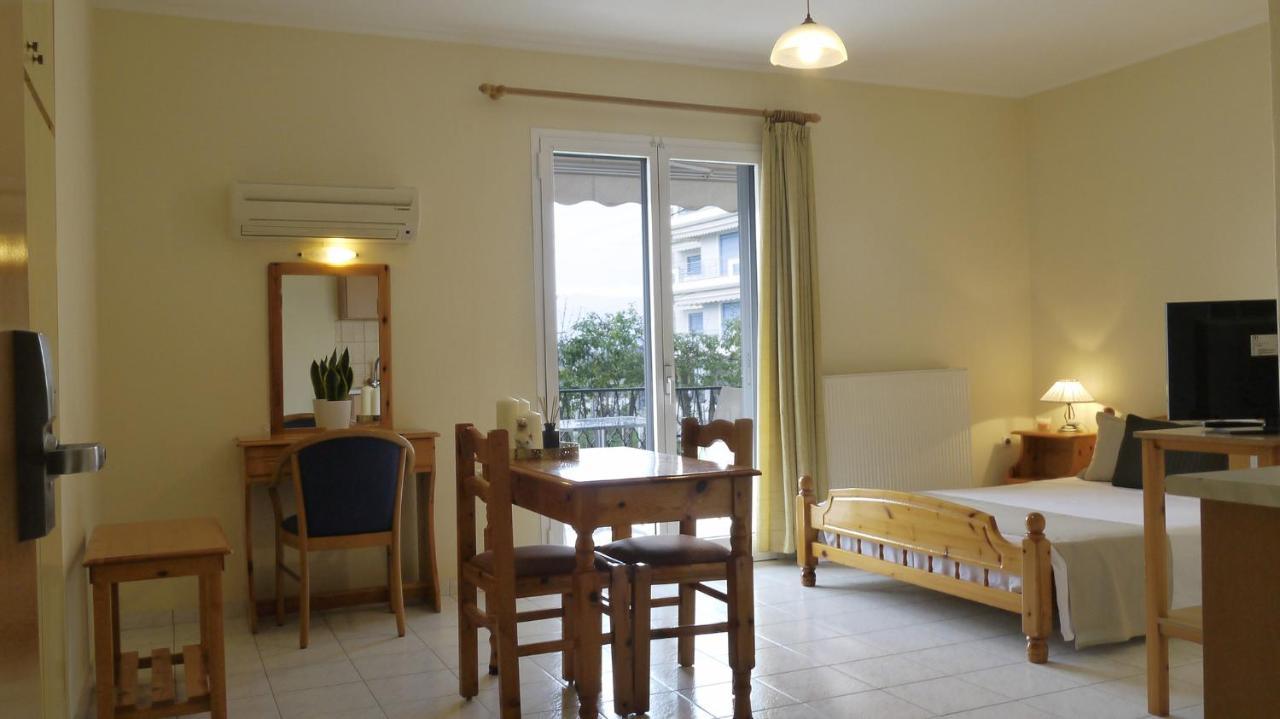 Fani Hotel Loutra Edipsou  ภายนอก รูปภาพ