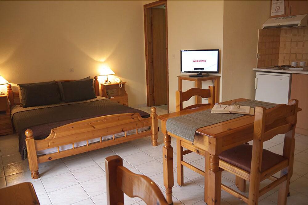 Fani Hotel Loutra Edipsou  ภายนอก รูปภาพ