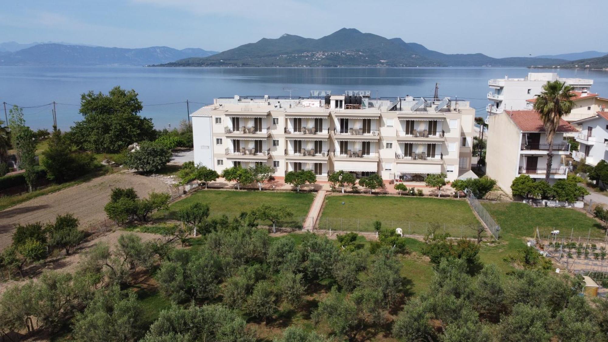 Fani Hotel Loutra Edipsou  ภายนอก รูปภาพ